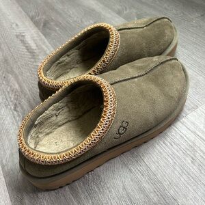 Ugg Tasman slipper